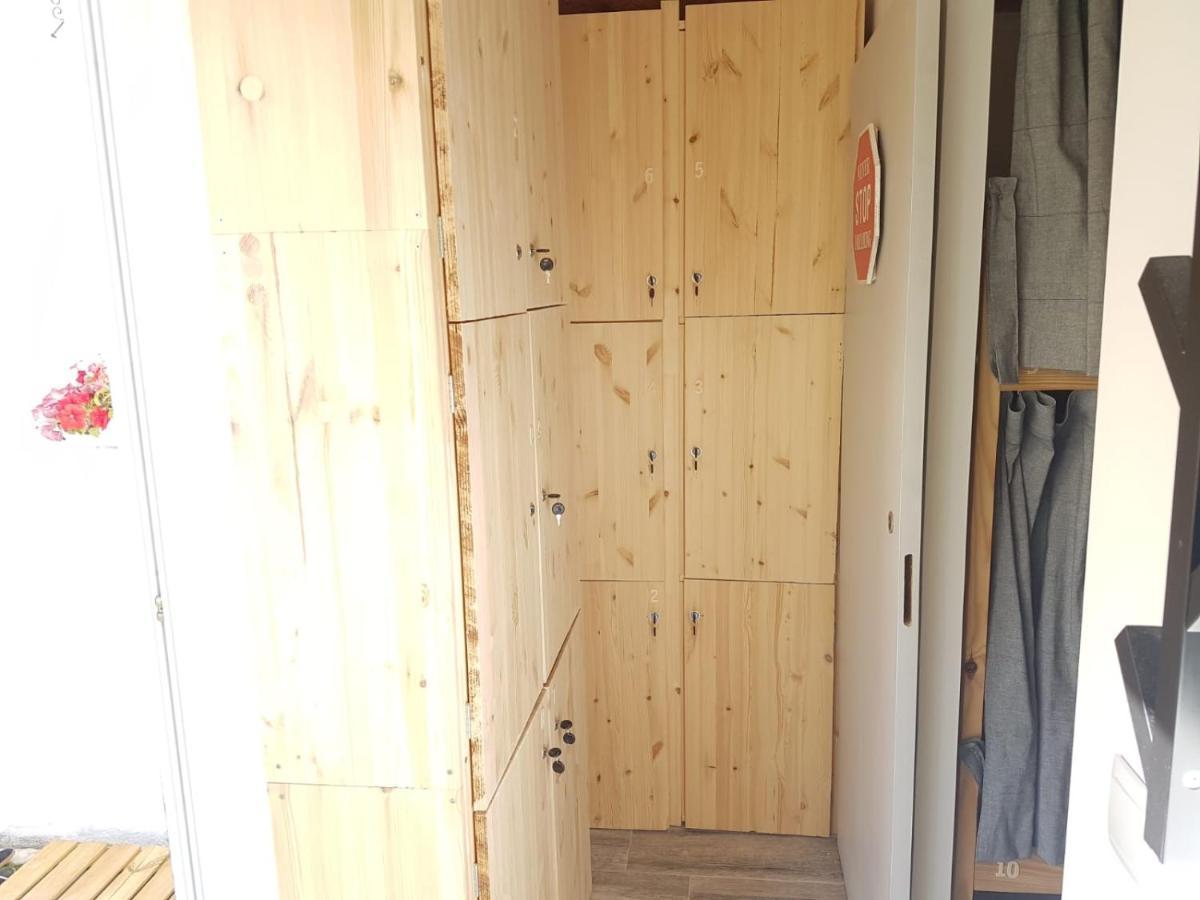 Vila Maria Mix Dorm By Host-Point Costa da Caparica Bagian luar foto